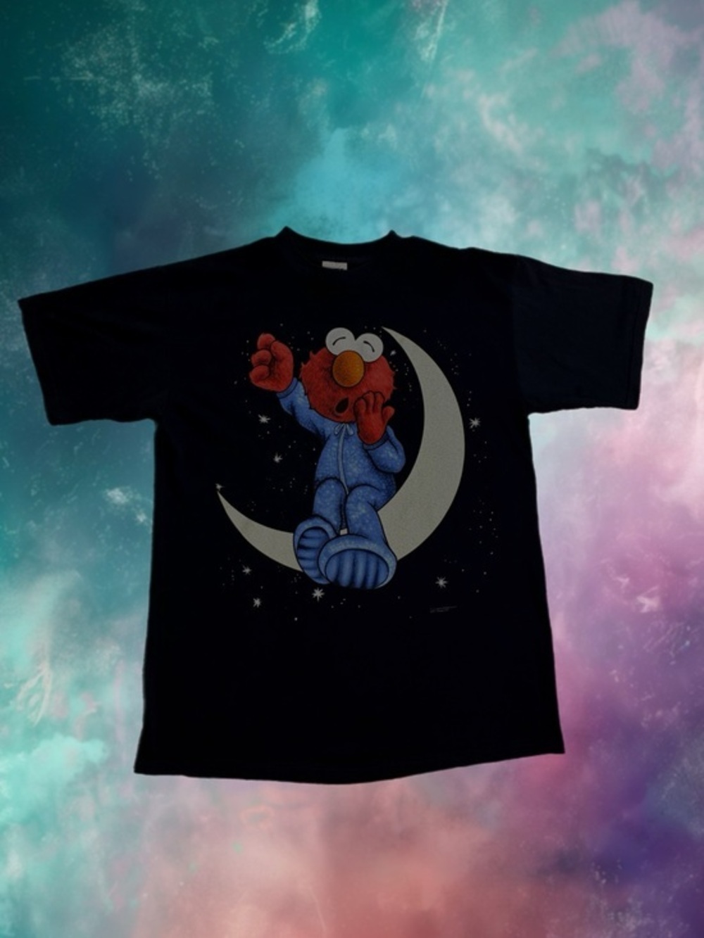Vintage 90’s Glow-in-the-dark Sleepy Elmo Sesame Street Tultex Tee